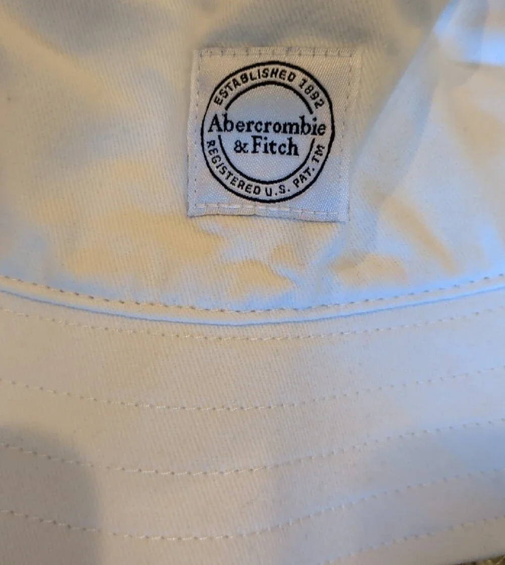 Abercrombie & Fitch Kids Pink and White Bucket Hats